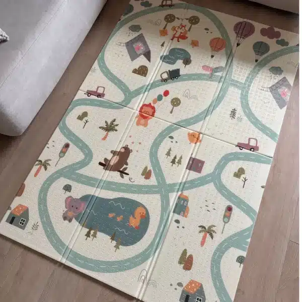 Игрова страна на килимчето Makki – пътища, балони и животни