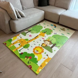 Килимче за игра Makki 120 х 180 термо килимче сгъваемо двулицево с страна джунгла