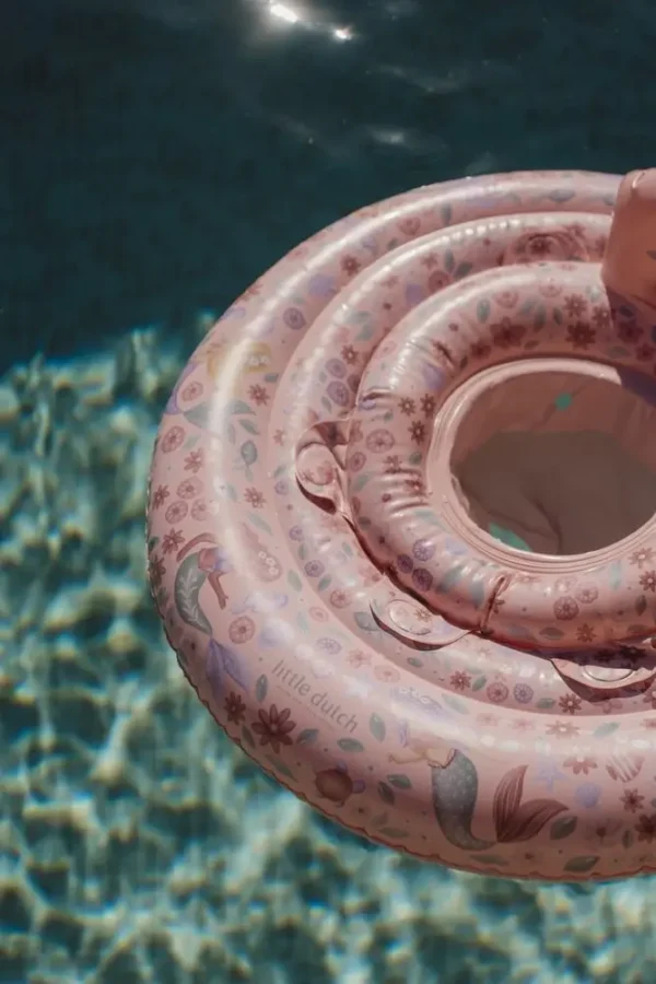 розов пояс за момиче